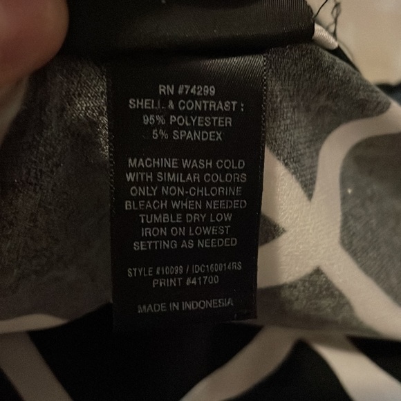 Women dress - Picture 4 of 7